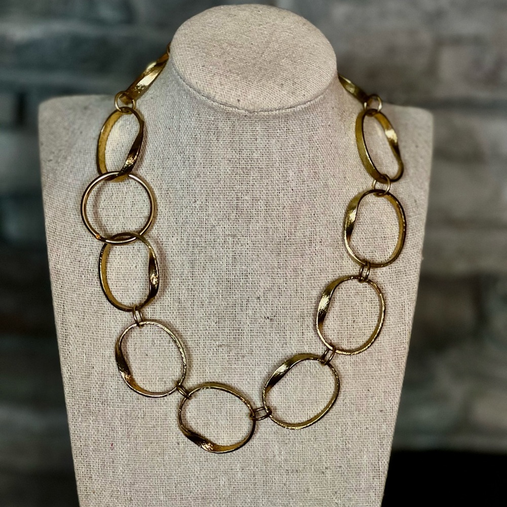 Lots Of Custome Jewelry Dresses Jeans Shoes Bags Hats